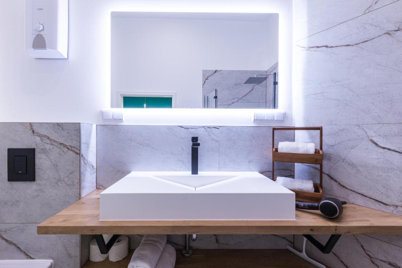 Hevals & Design * Berlin